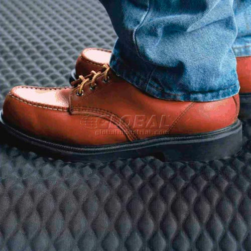 M+A Matting Hog Heaven Anti Fatigue Mat 7/8" Thick 2' x Up to 60' Black/Yellow Chevron Border - Image 5