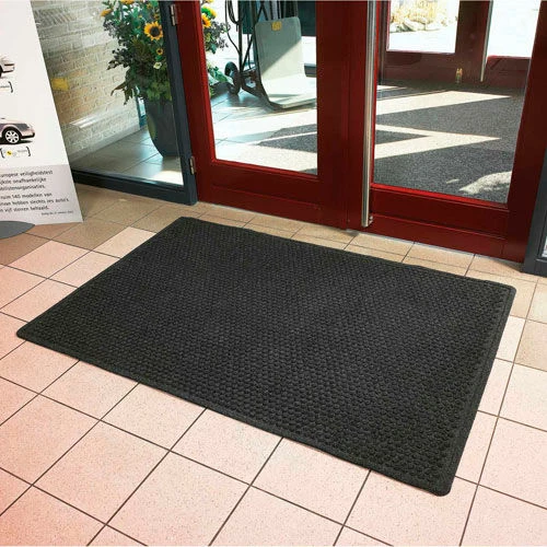 NoTrax® Aqua-Trap® Entrance Mat 3/8" Thick 2' x 3' Charcoal - Image 2