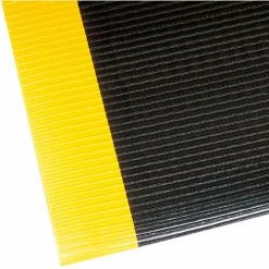 NoTrax® Razorback Anti Fatigue Mat 1/2" Thick 2' x 6' Black/Yellow Border