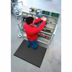 NoTrax® T17 Superfoam™ Anti Fatigue Mat 5/8" Thick 3' x 2' Black