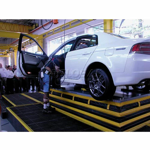 Structural Plastics Corp Add-A-Level Stackable Platform Add-On 2-5/8" Thick 3' x 5-1/2' Black - Image 2