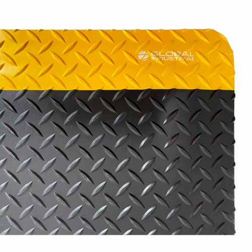 Global Industrial Diamond-Plate Anti Fatigue Mat, 9/16" Thick, 2'W x 3'L, Black/Yellow - Image 2