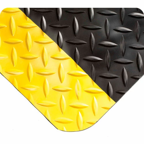 Wearwell® Diamond-Plate Select Anti Fatigue Mat 9/16" Thick 3' x 5' Black/Yellow Border