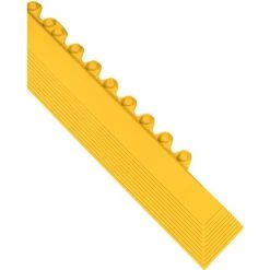 Wearwell® 24/Seven® CFR Rubber Male Edge 5/8" Thick 3.25' Yellow